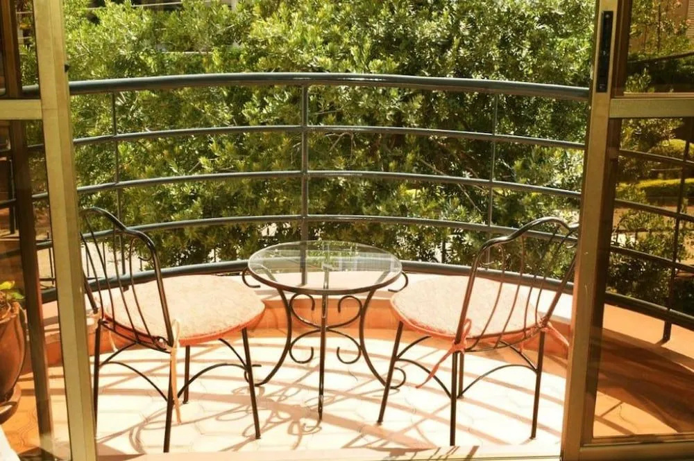 Cerenata Gardens Suites - Général
