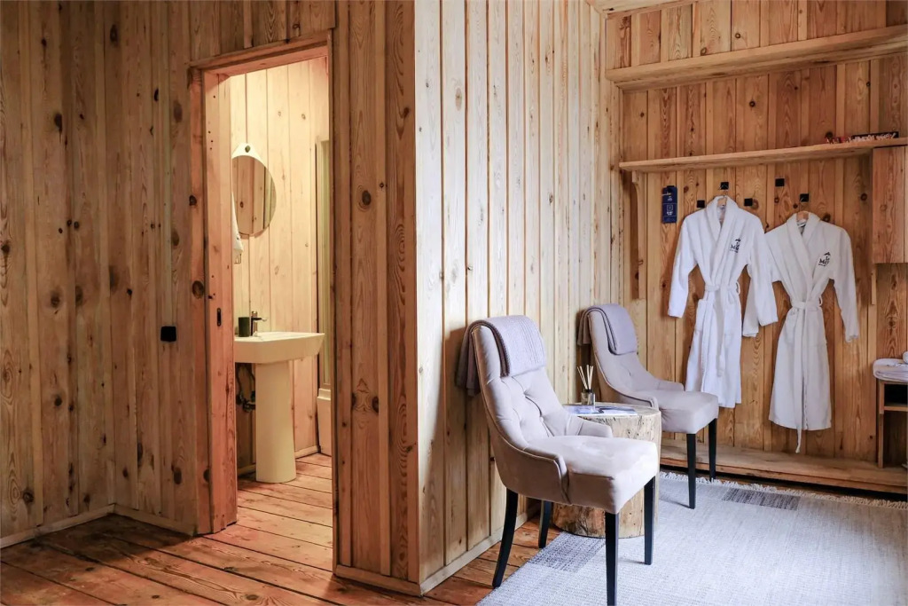 Двухместный номер Comfort двуспальная кровать в Le Mont