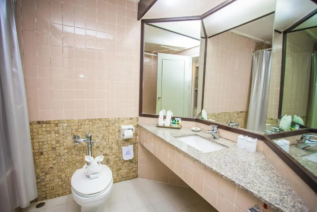 Phuket Merlin Hotel - Chambres
