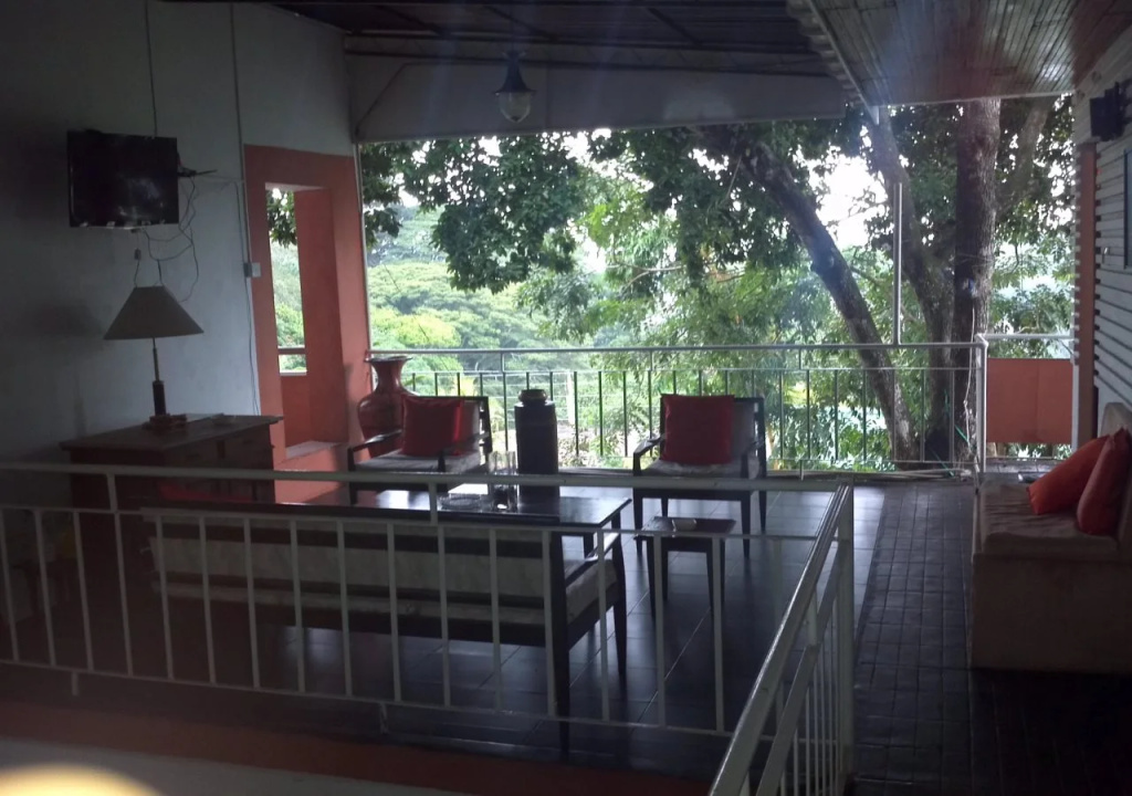 Balcony & Terrace