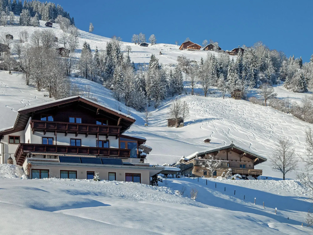 Apartment Brixen Near Ski Lift