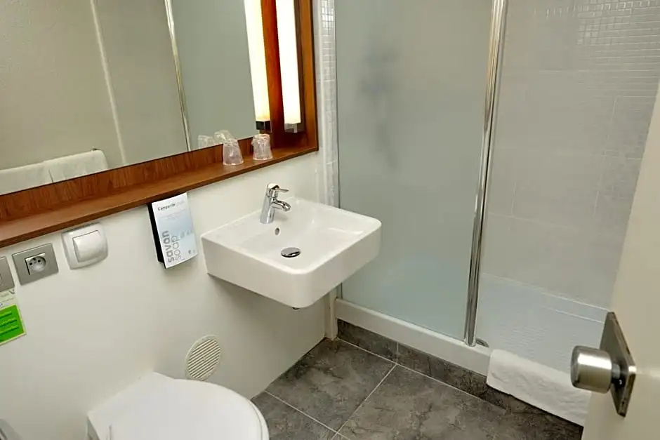 Hotel Campanile Grenoble Sud - Seyssins - Chambres