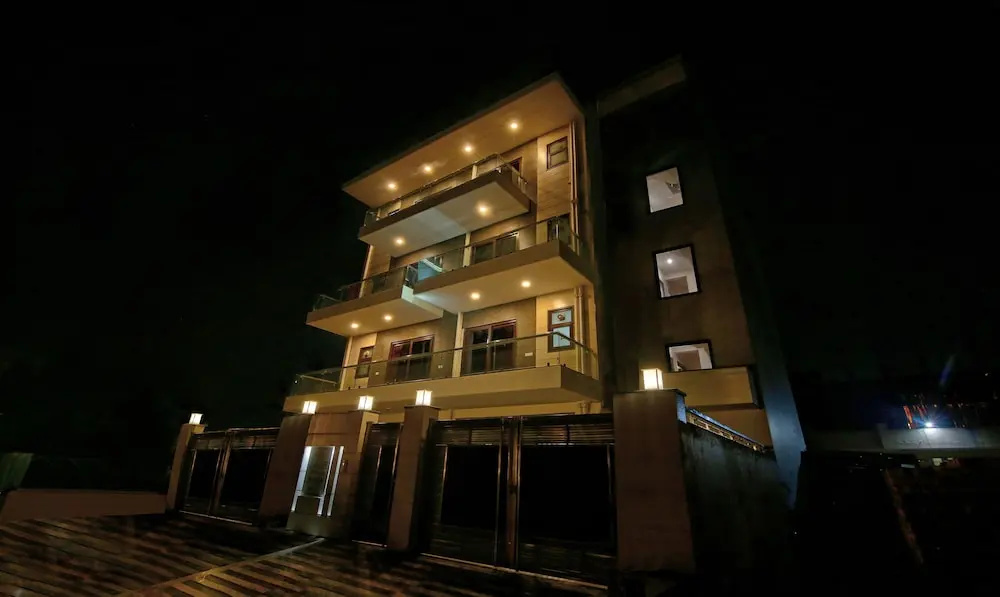 Treebo Trend Amexx Residency