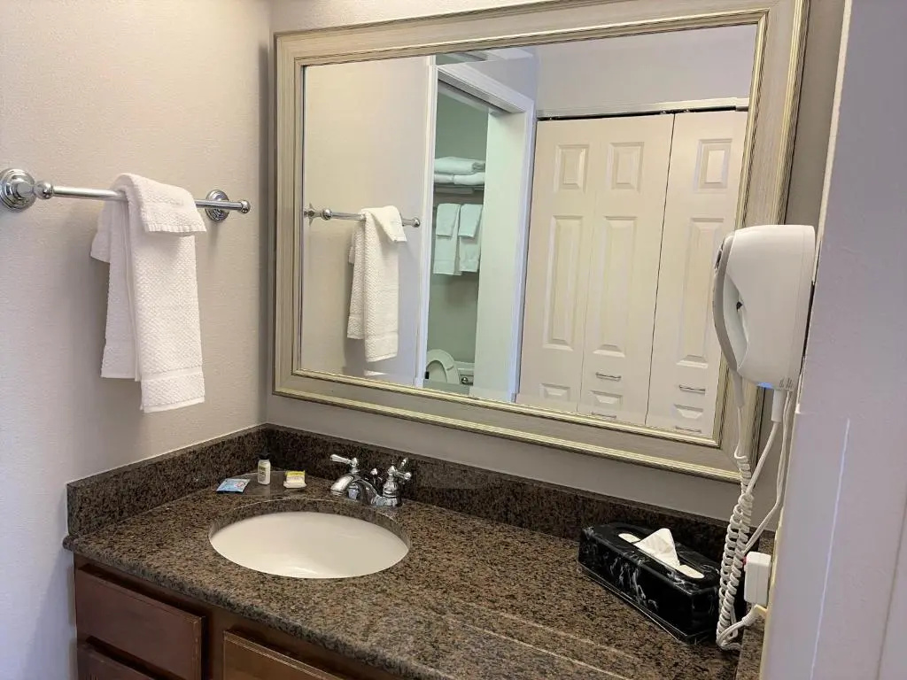 Staybridge Suites Milwaukee West-Oconomowoc by IHG - Chambres