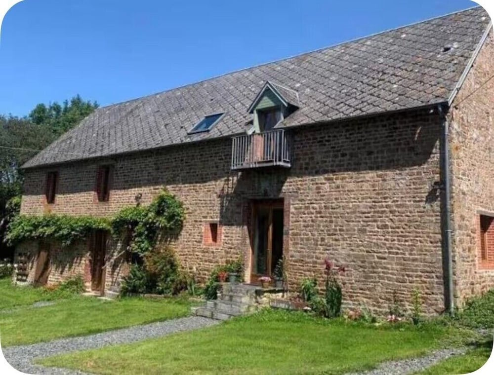 Les Rouges Terres Gîtes