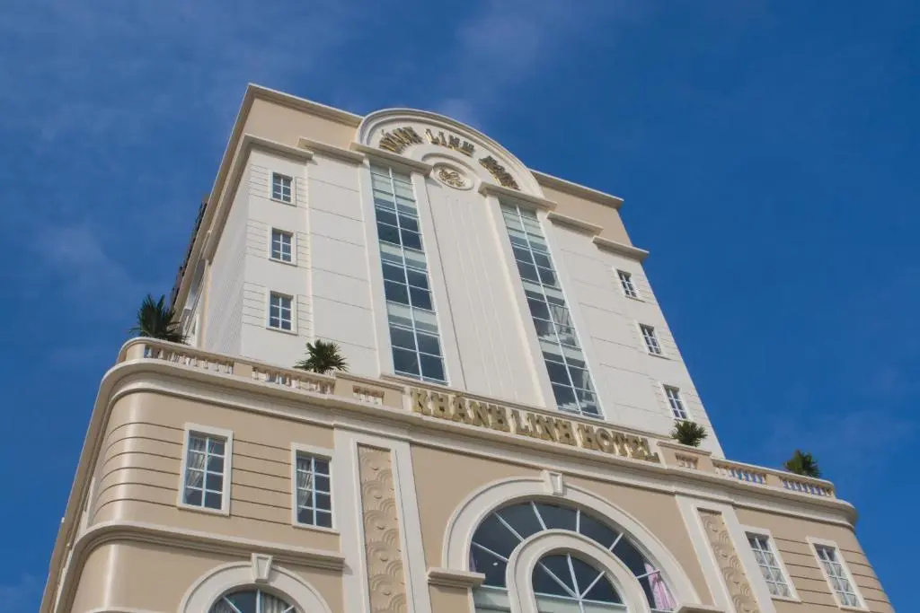 Khánh Linh Hotel