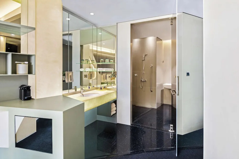 V Hotel Dubai Curio Collection by Hilton Hotel - Chambres