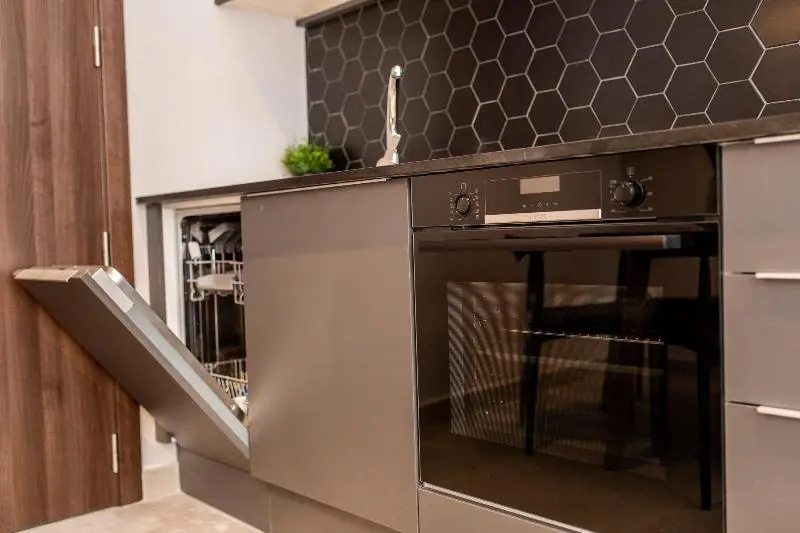 Quadruple Apartment
