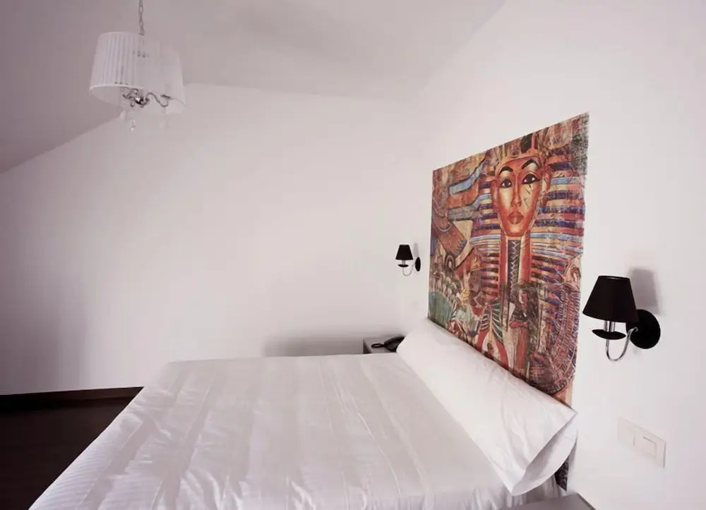 1 Bedroom Standard Triple Family room