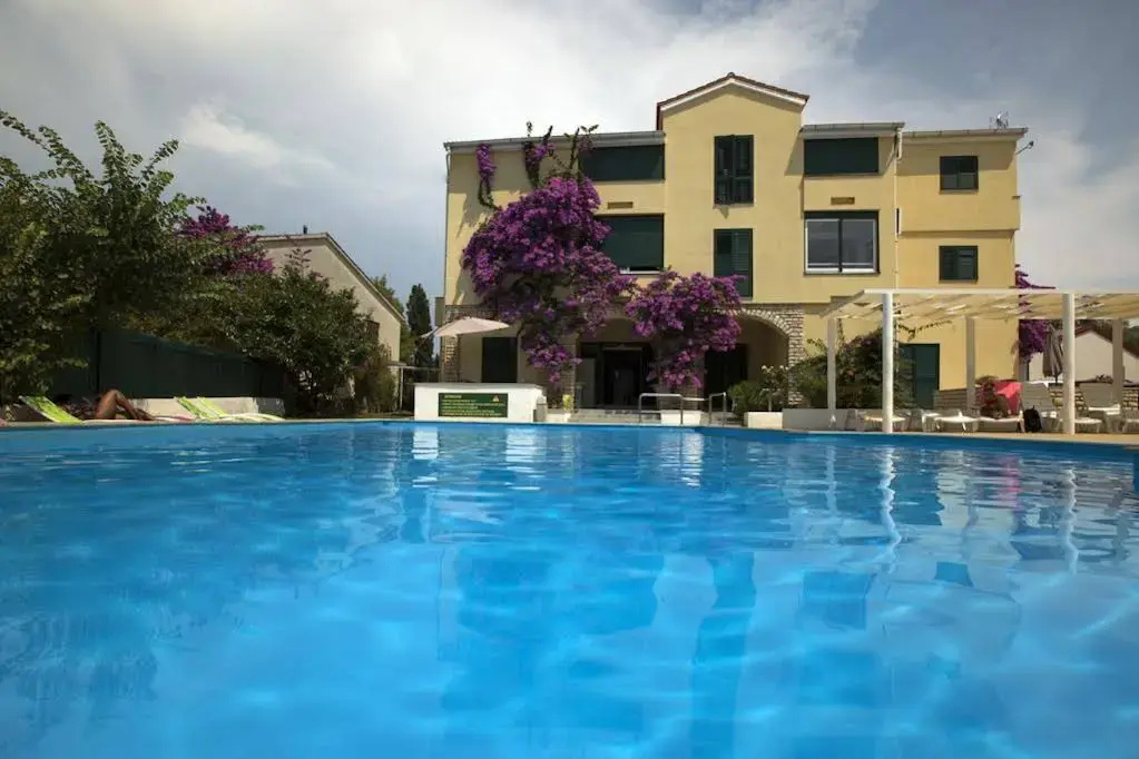 Hotel photo 30