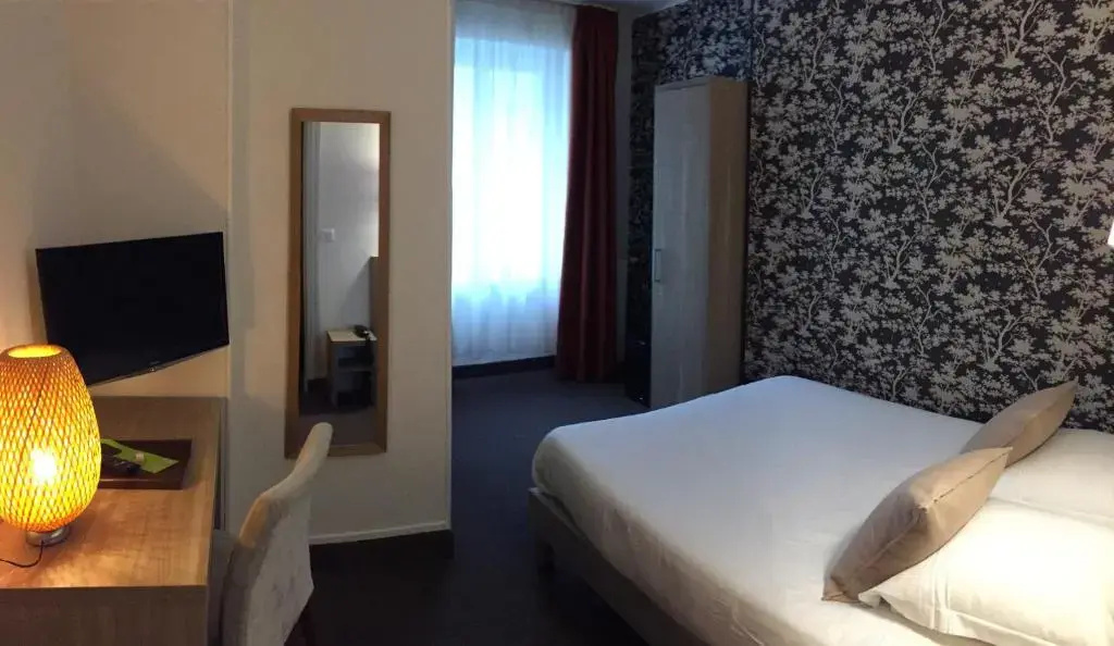 Inter-Hotel Les Ajoncs D'Or - Chambres