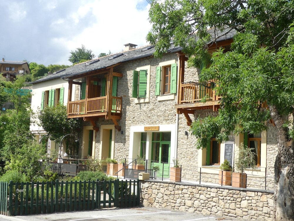Image 12