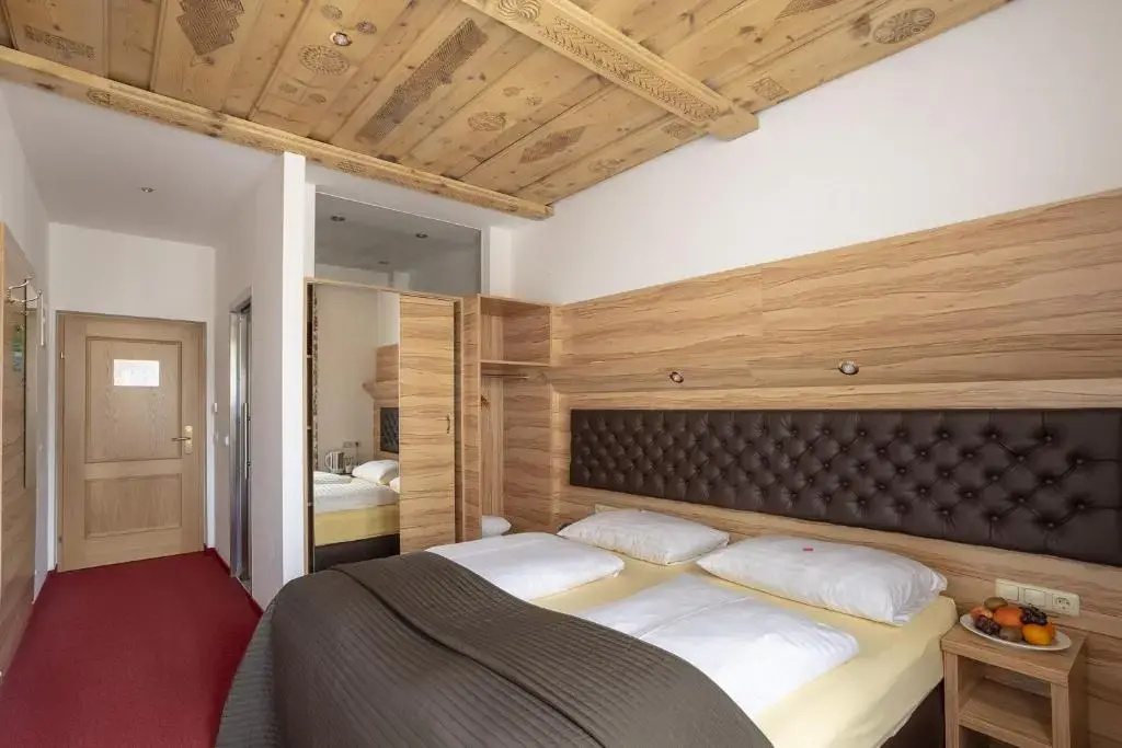 Hotel Neue Post - Chambres