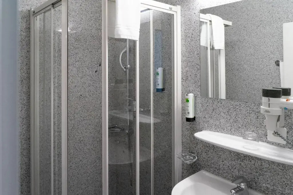 Tailormade Hotel STANS SÜD - Chambres