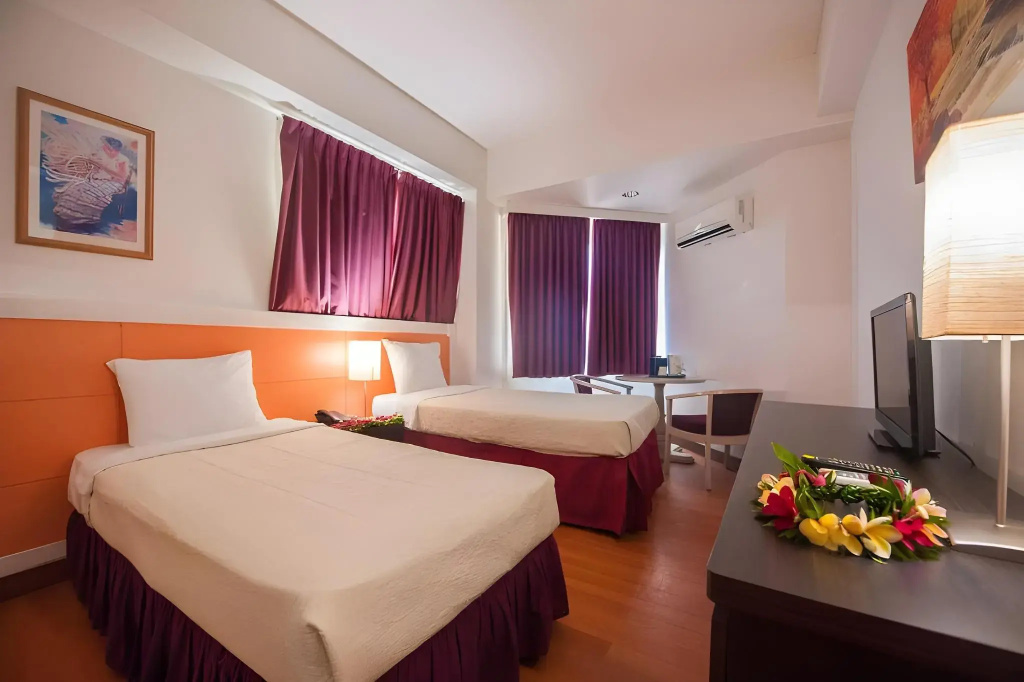 Grand Plaza Hotel - Général