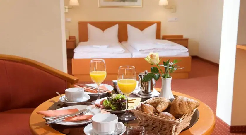 ConventGarten Hotel & Restaurant - am Nord-Ostsee-Kanal - Général