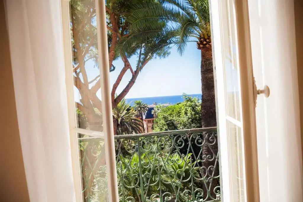 Standard Double room with sea view (full double bed)