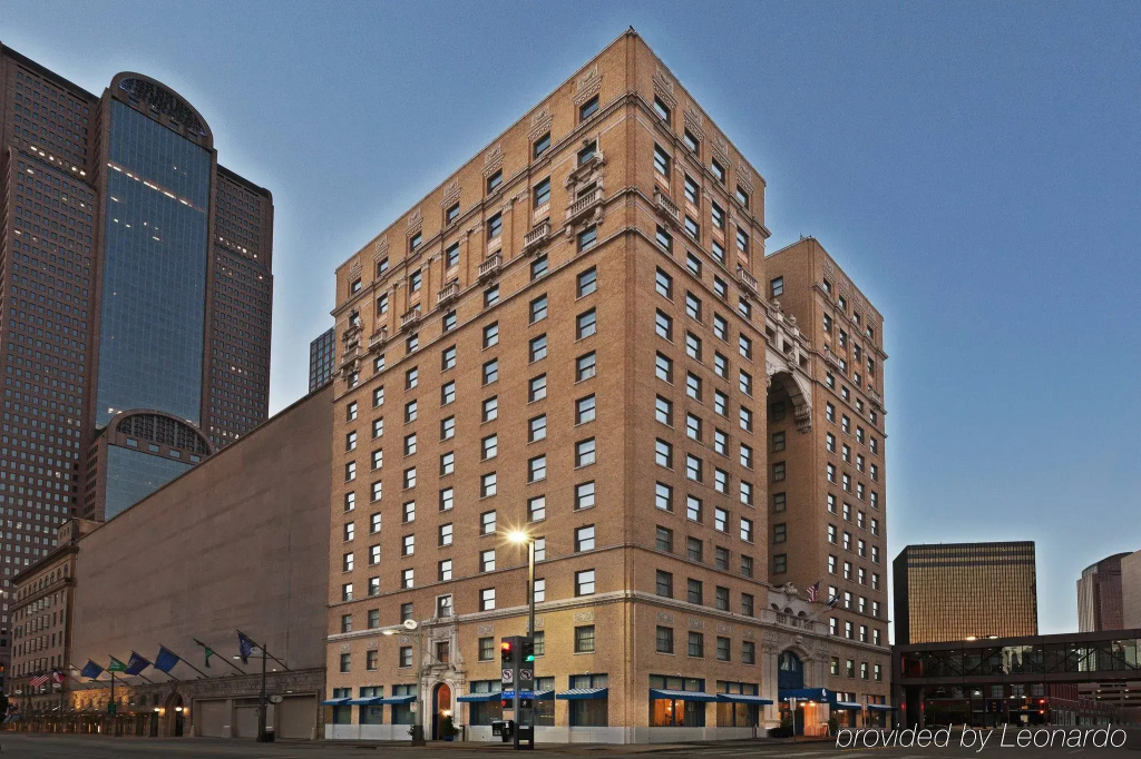 Hotel Indigo Dallas Downtown by IHG