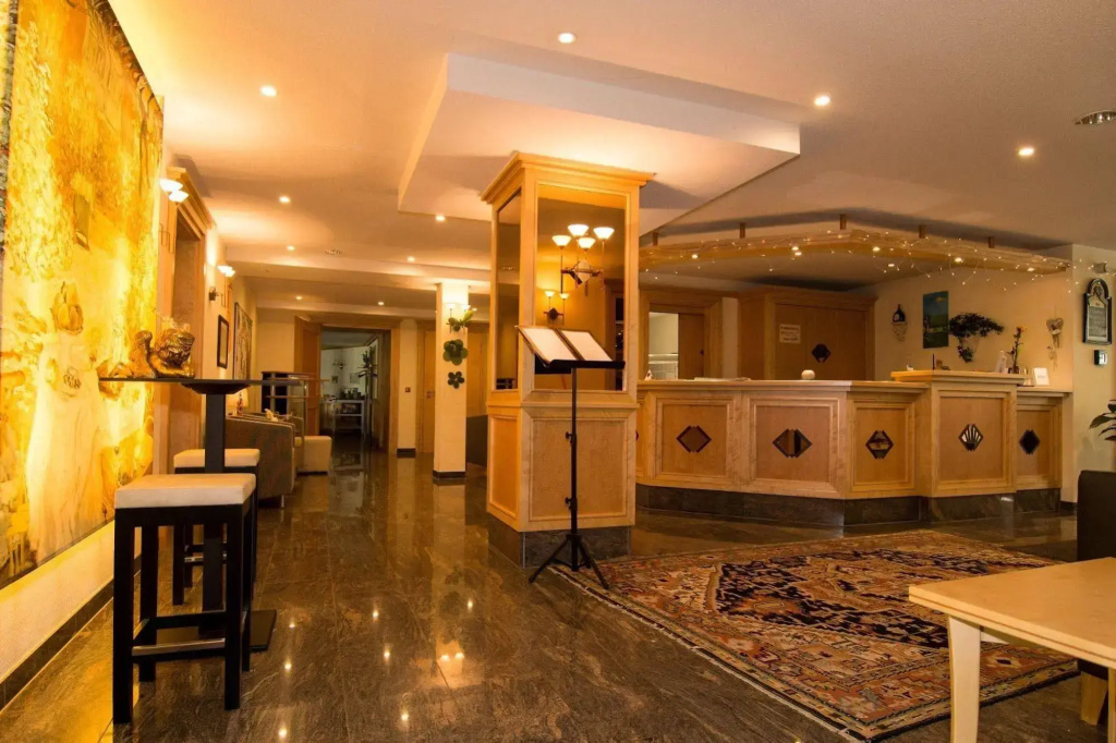 Hotel photo 16