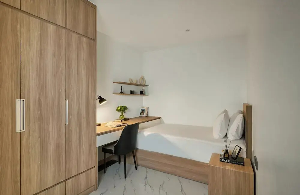 Economy room