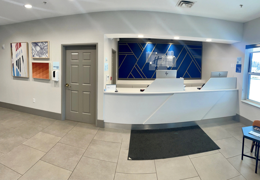 Holiday Inn Express & Suites Marquette by IHG - Général