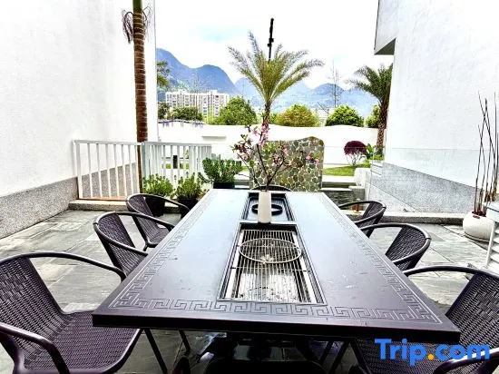 Libo Sanyu Nanting · La Mere Ancienne · Designer Private Hot Spring Resort Villa (Ancient Town) in Qiannan