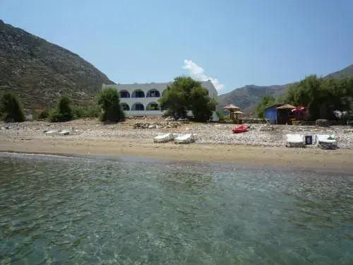 Beach & Waterfront