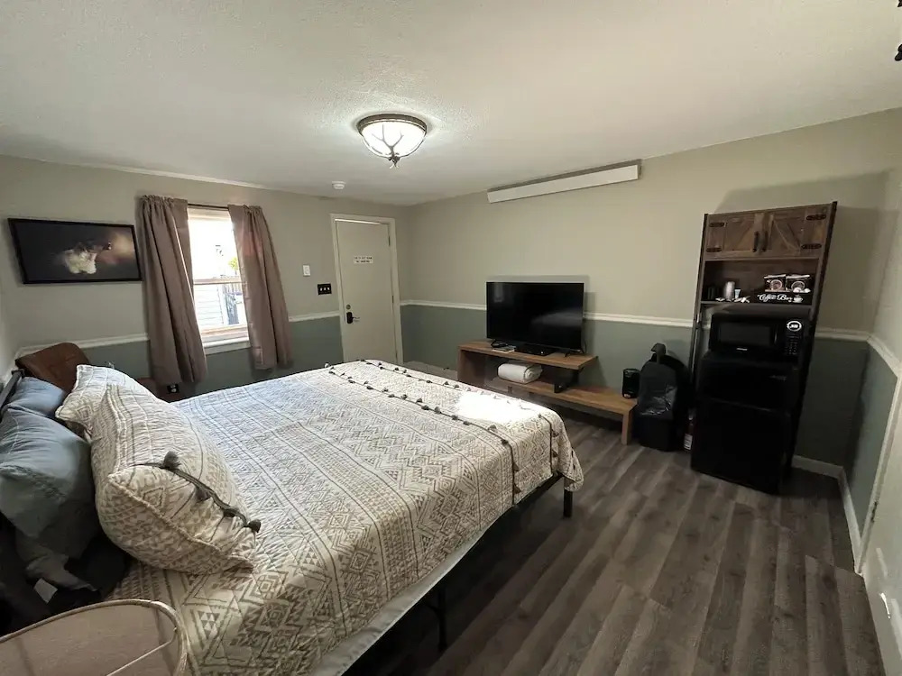 441 LaFever St - фото 2