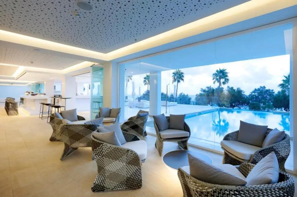 Hotel photo 43