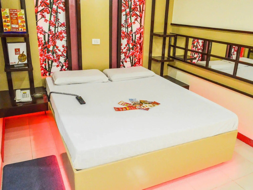 Hotel photo 12
