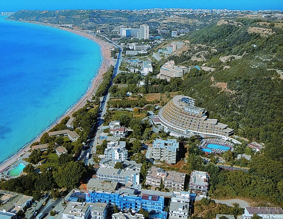 Beach & Waterfront