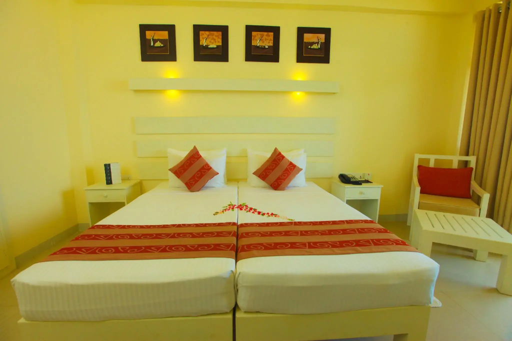 Beacon Beach Negombo - фото 4