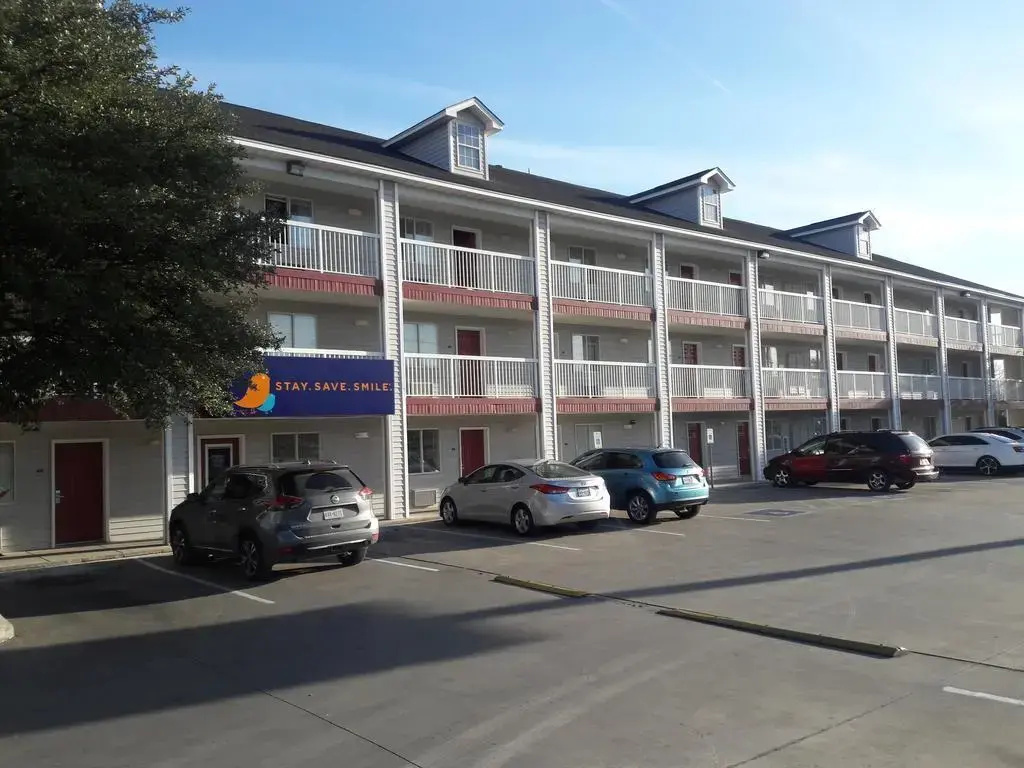 InTown Suites Extended Stay San Antonio TX - Nagodoches Road