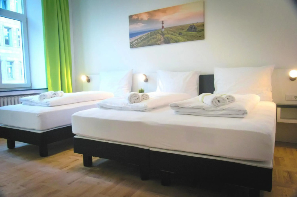 bestprice Hotel Aachen Hauptbahnhof: Фото объекта из Shelterz