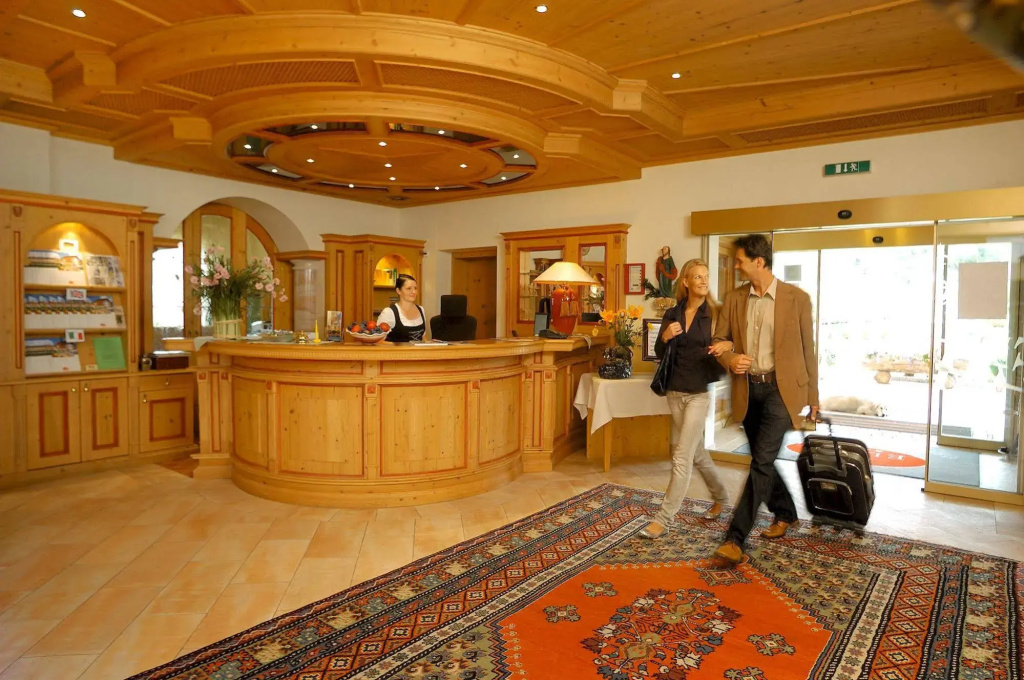 Hotel Elite (Adults Only 16+) - Général