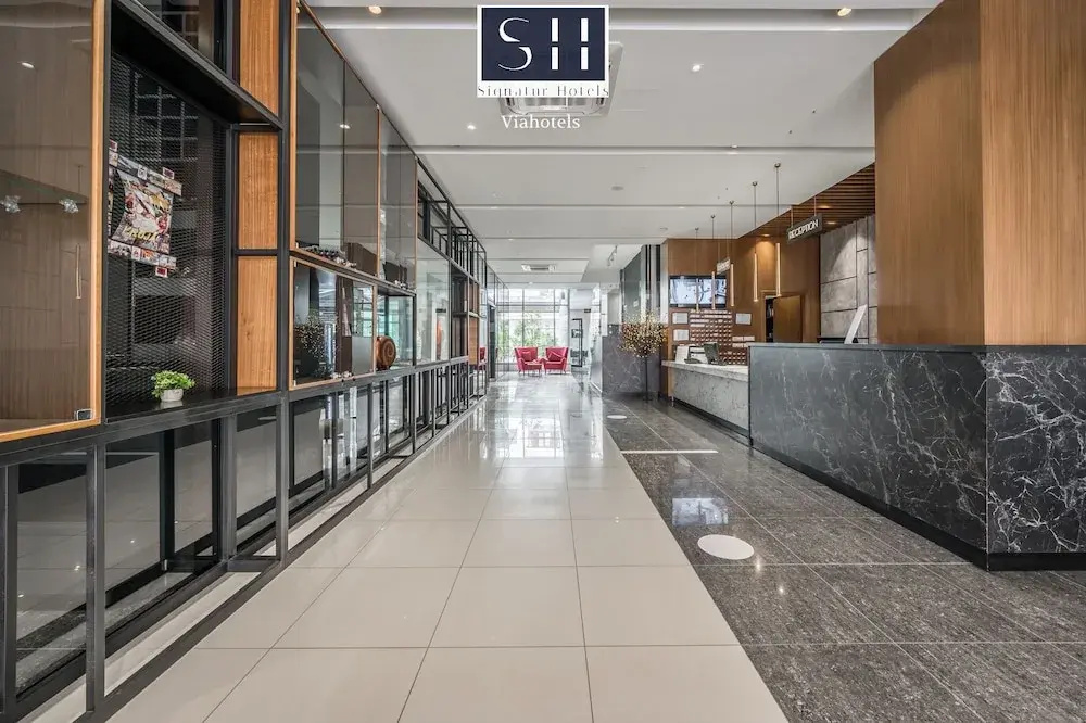 Signature BM Hotel Durres & Beach
