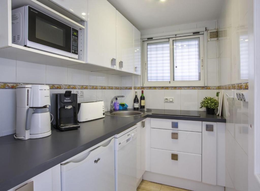 Отель Apartamentos President 3ºd, фото 2