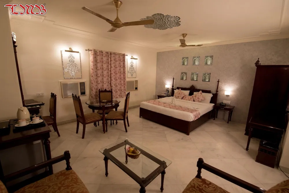 LMB Hotel - Chambres