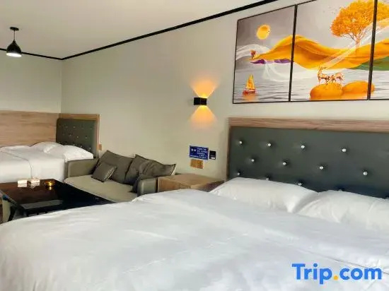 Standard Double room with view (twin beds)