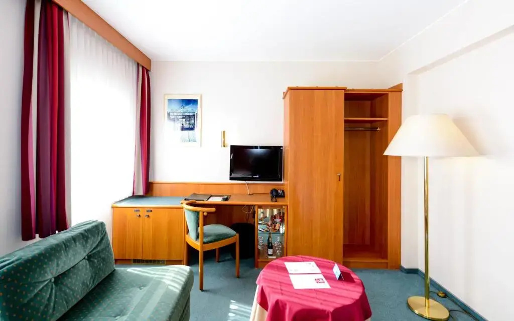 Hotel Christophe Colomb - Chambres