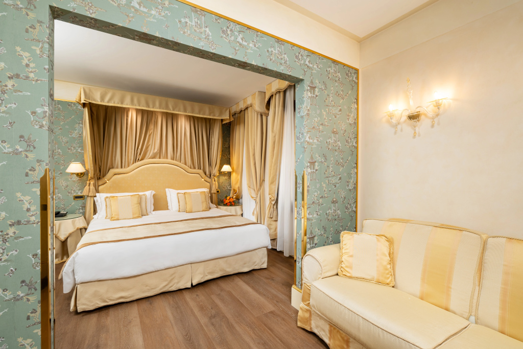 Hotel photo 30