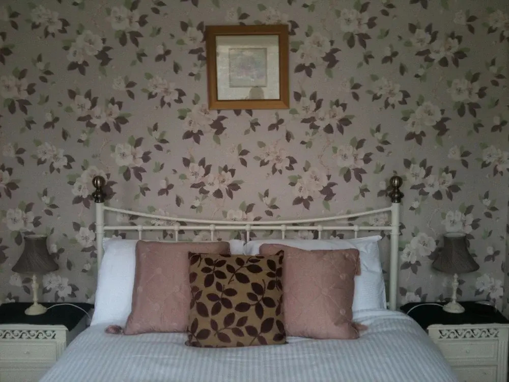Ashbank Lodge Bed and Breakfast