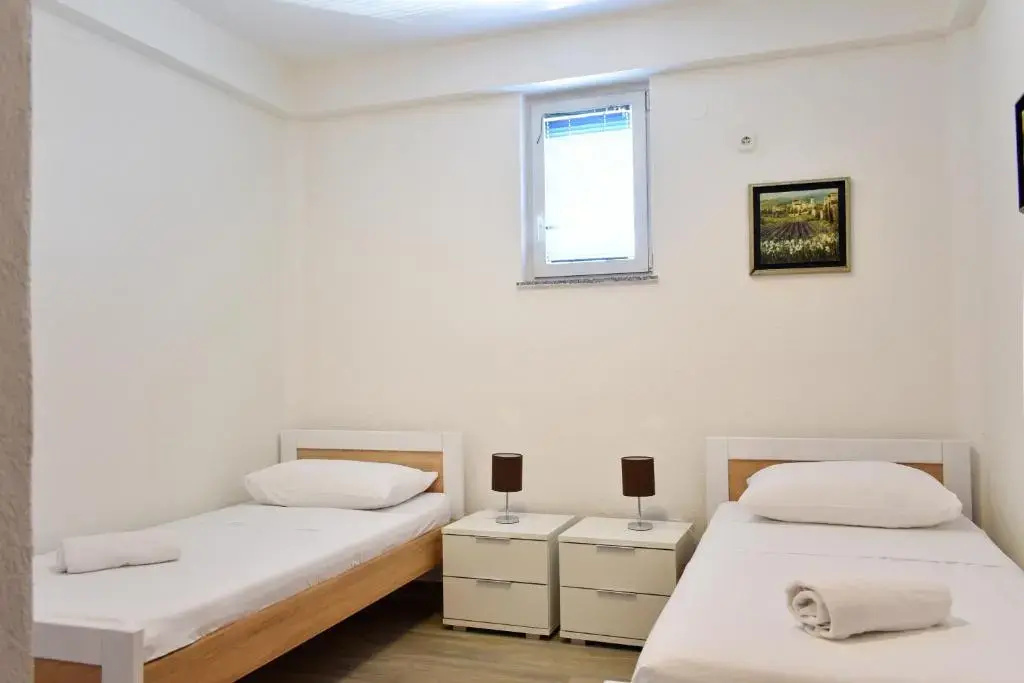 Standard Double room (twin beds)