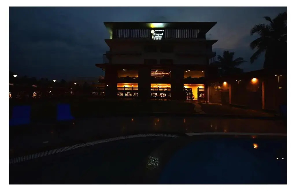 Royal Lotus View Resotel