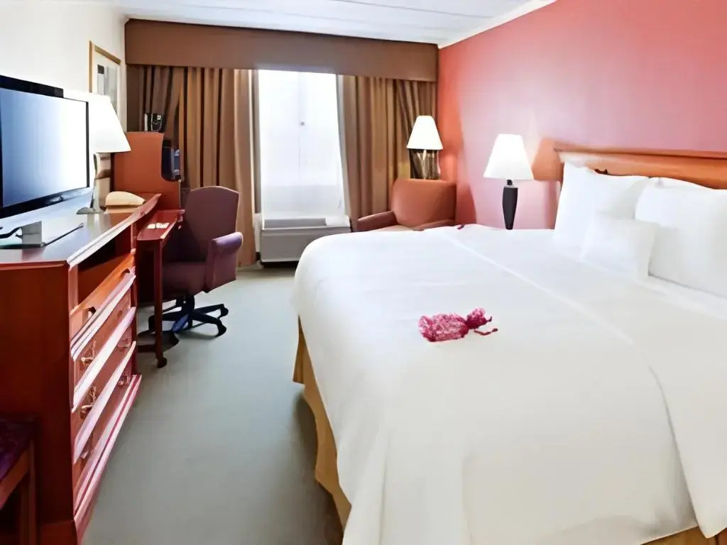 Holiday Inn Clark - Newark Area by IHG - Général