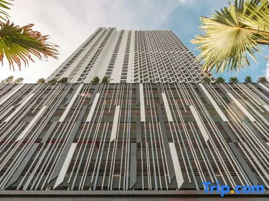 Assana Cenang Seaview Suites by Oakville