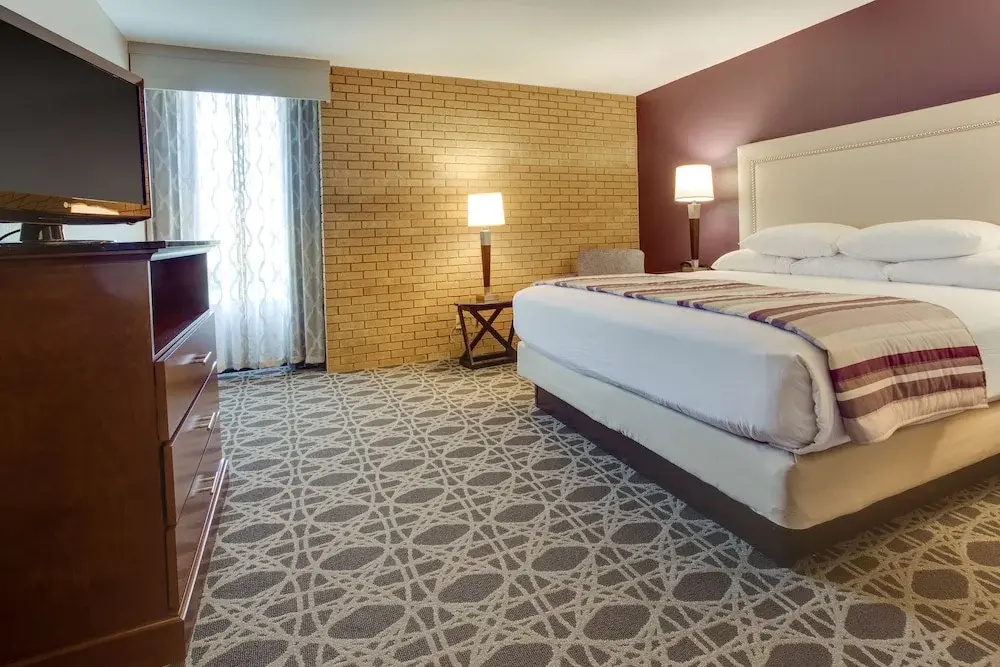 Drury Inn & Suites Louisville East - Chambres