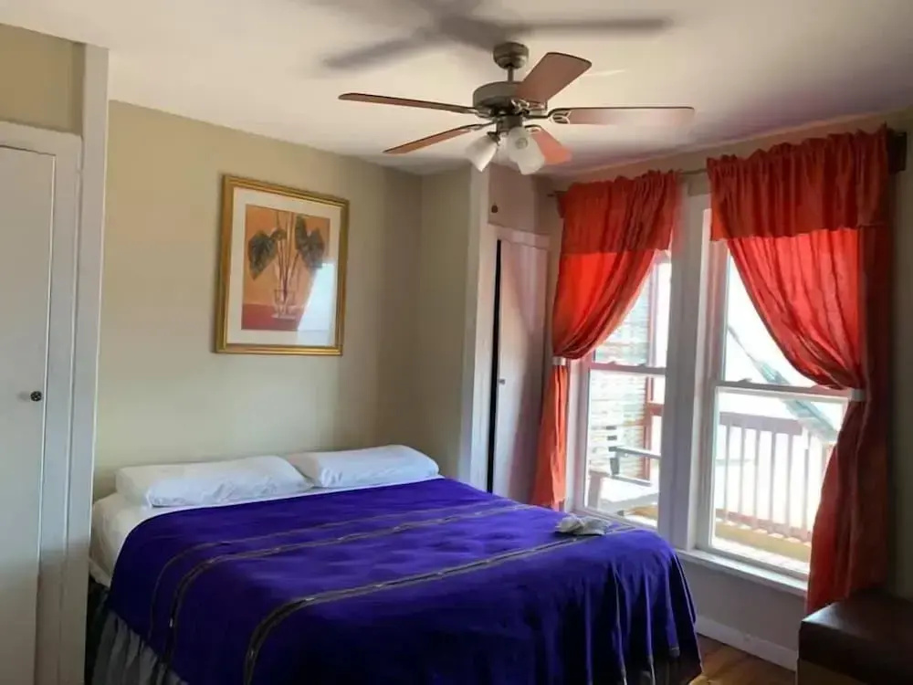 Standard Double room with view (full double bed)