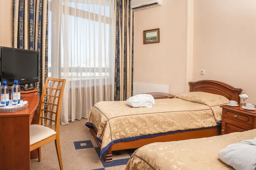 Standard Double room with balcony (twin beds)