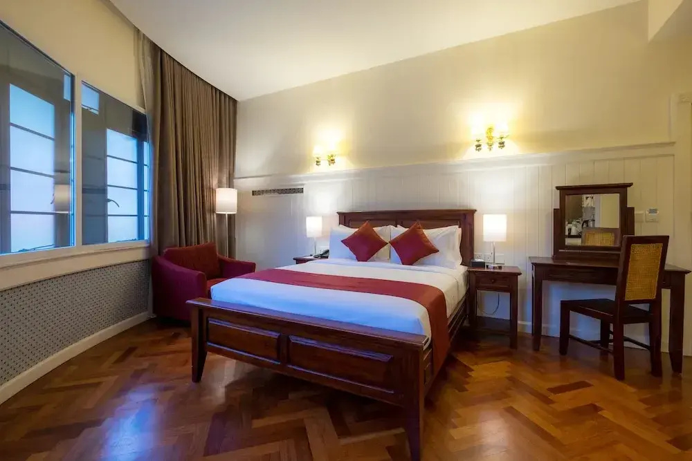 The Chambers - Chambres